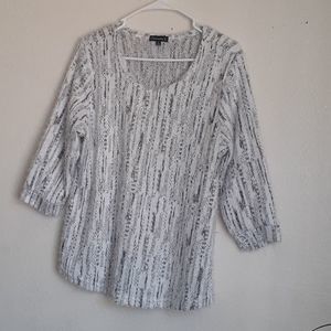 Chanses R furry L sweater black and silver